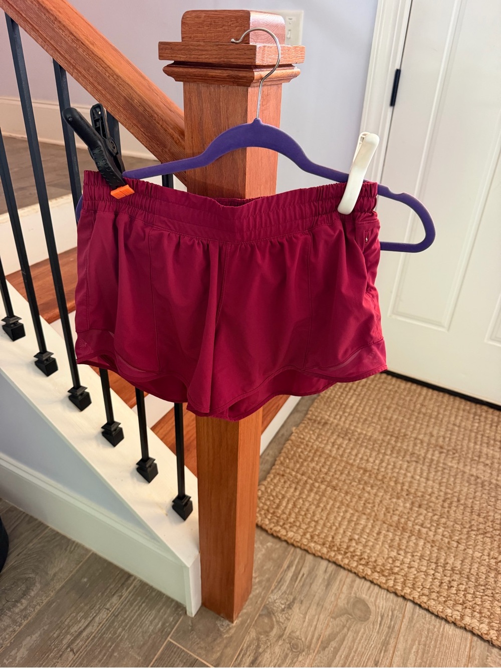 Lululemon hotty hot 10/4”